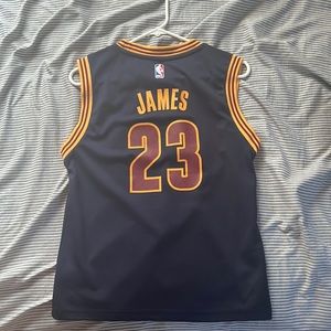 Lebron Cavaliers jersey kids medium asking $40